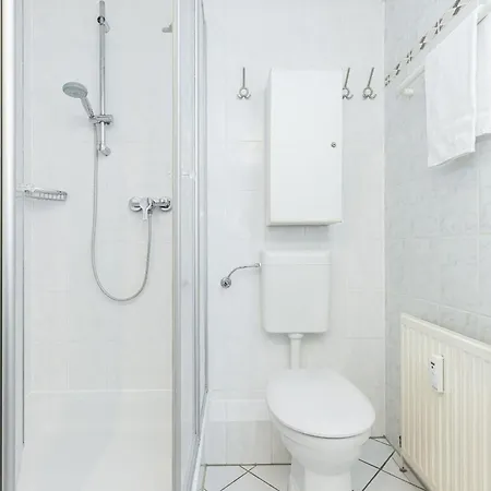 Strandhotel Traumsicht Апартаменты 4*