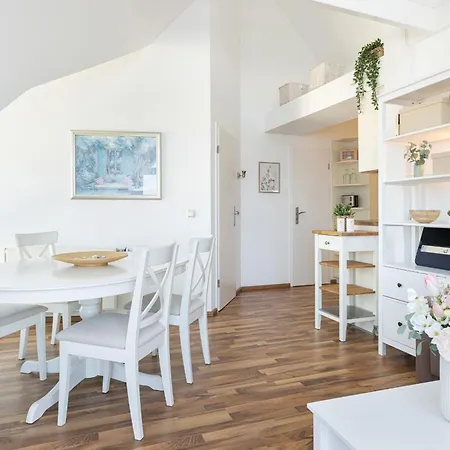 Apartament Strandhotel Traumsicht 4*